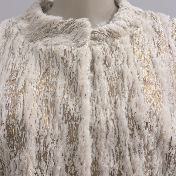 Bigio Collection Vegan Fur Jacket Beige Gold 8 - Picture 13 of 15